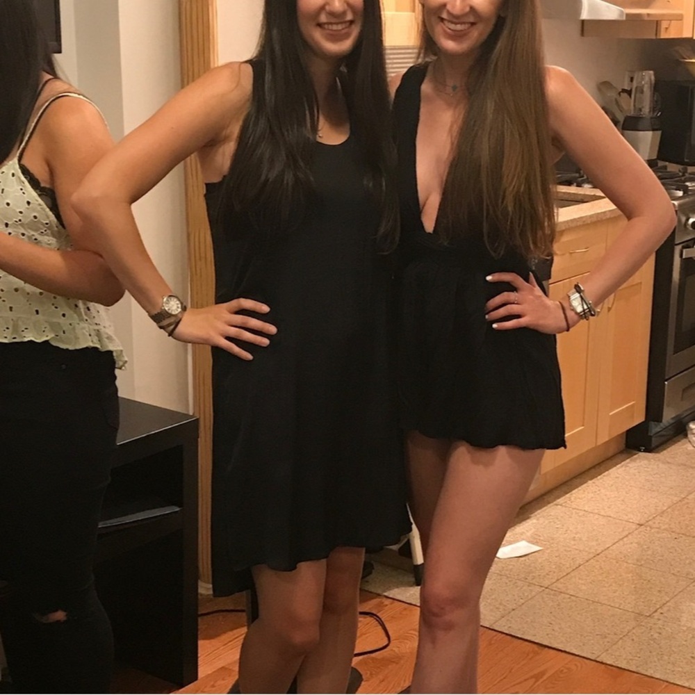 Trouve Black Sleeveless Cross-Back Shift Dress